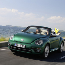 Volkswagen Beetle Cabrio 2.0 TSI R-Line