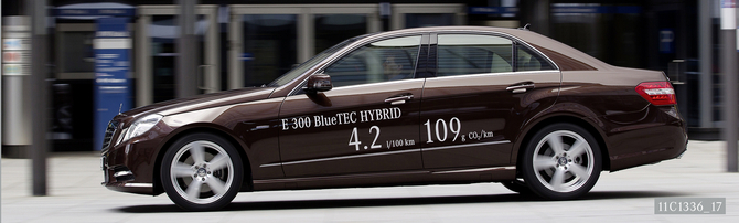 Mercedes E300 Bluetec Hybrid Offer 109g/km Emissions from a Diesel Hybrid