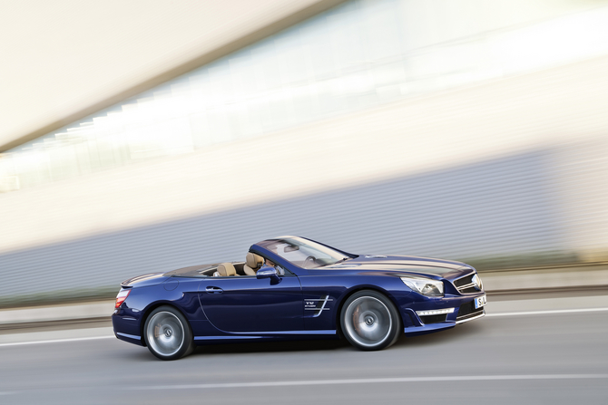 Mercedes SL65 AMG com Biturbo V12 no topo da gama