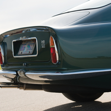 Aston Martin DB6 Vantage Mk II