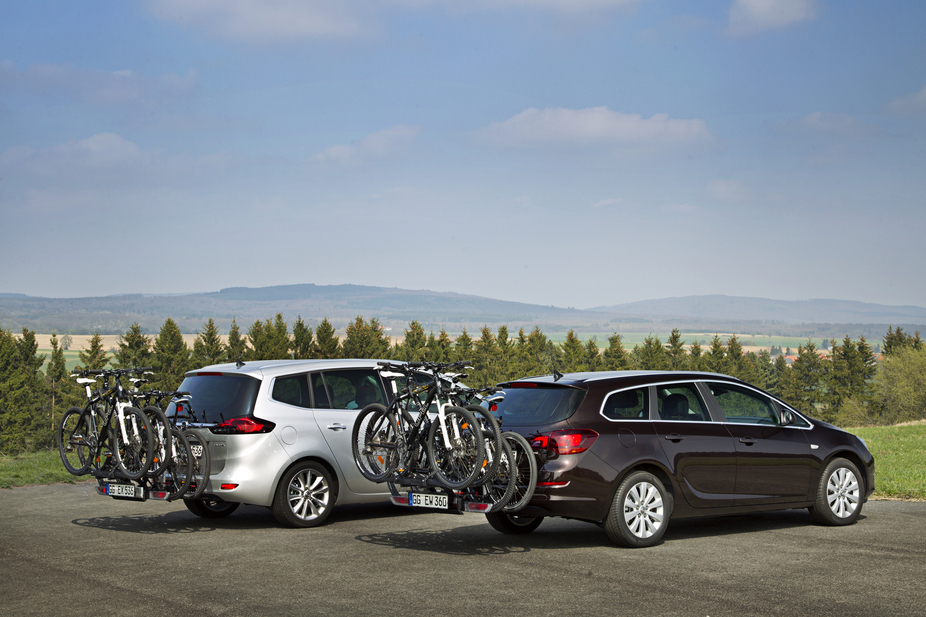 The rack is available on the Zafira Tourer and Astra Sports Tourer