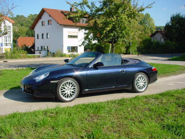 Porsche 911 Carrera Cabriolet {996}