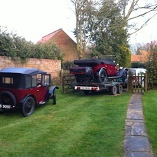 Vintage motoring in a modern world: Austin