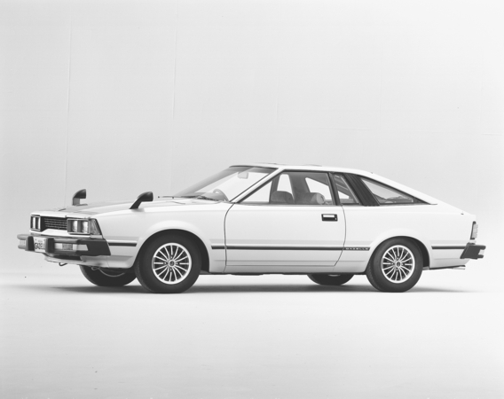 Nissan Gazelle Hardtop 2000XE-II