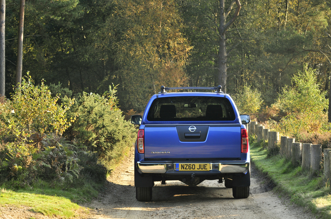 Nissan Navara 2.5 dCi 190hp 4x4 Double Cab XE