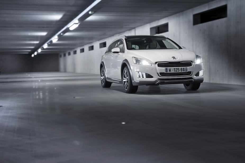 Peugeot's hybrid sales have not been strong