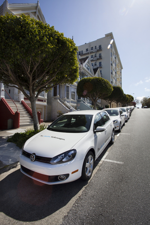 Volkswagen Begin E-Golf Test in US