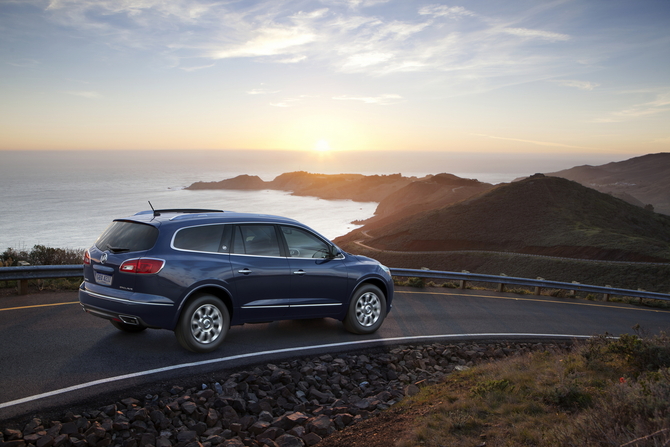 Buick Enclave V6 AWD