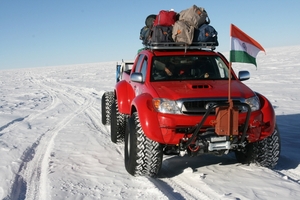 Toyota Hilux reaches the South Pole