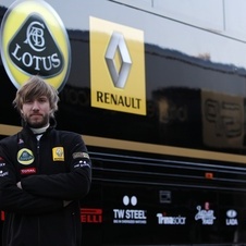 Nick Heidfeld replaces Kubica