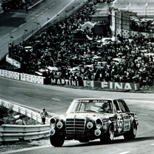 AMG Mercedes-Benz 300 SEL 6.8 AMG