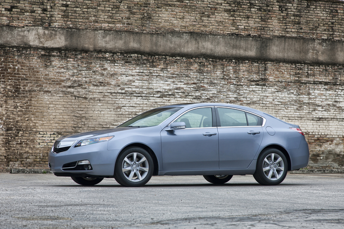 Facelifted Acura TL goes on sale on March 18