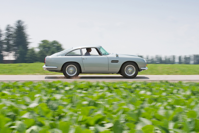 Aston Martin DB4 GT