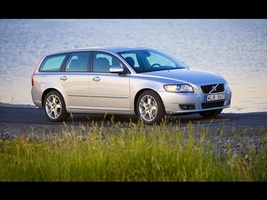 Volvo V50 T5