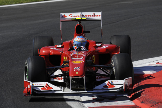 Alonso offers Ferrari win in homesoil