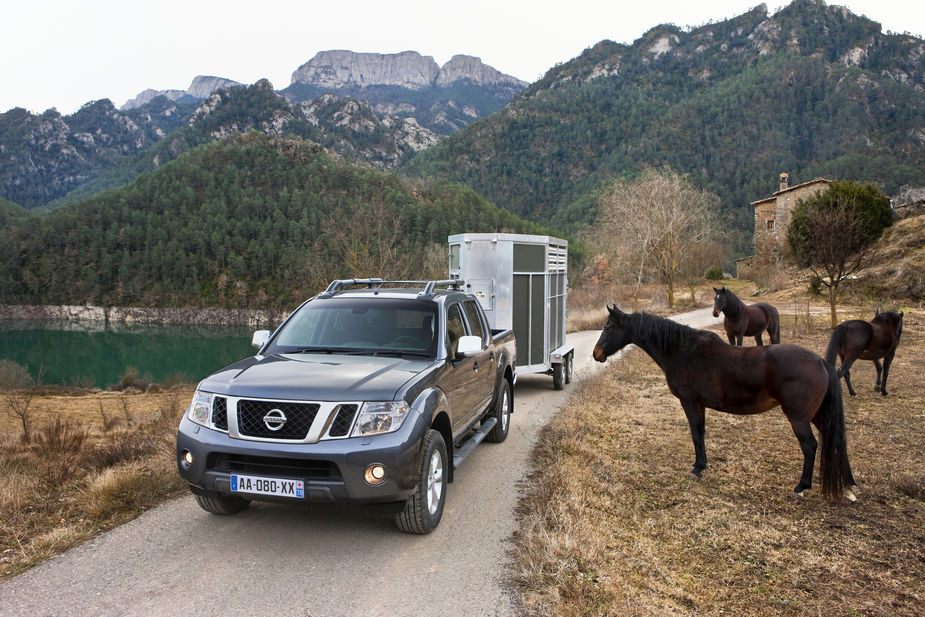 Nissan Navara 2.5 dCi 4x4 3,5T Double Cab XE Comfort