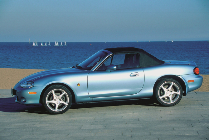 Mazda MX-5 Gen.2