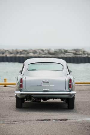 Aston Martin DB4 GT