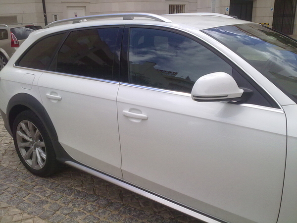 AUDI A4 ALLROAD 2011