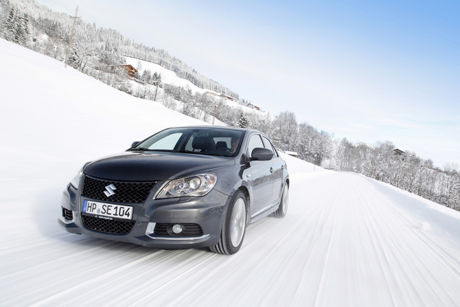 Suzuki Kizashi SE AWD