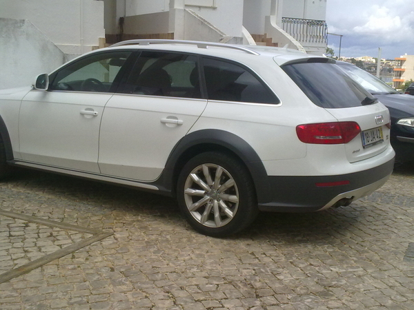 AUDI A4 ALLROAD 2011