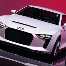 O Quattro Concept foi apresentado pela primeira vez em 2010 no Salão Automóvel de Paris