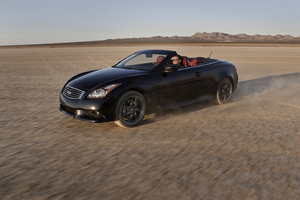 Infiniti IPL G Convertible Adds 343hp of Open-Top Cruising to Infiniti Line