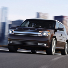 The 2013 Ford Flex Gets Even More Monolithic Front