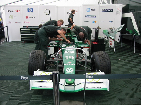 Jaguar R2