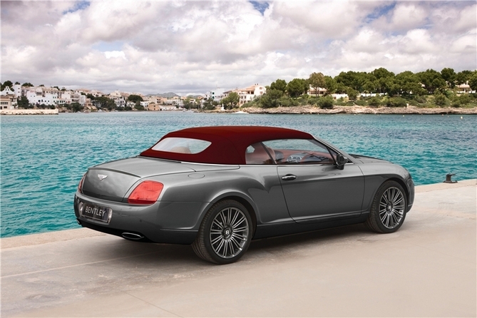 Bentley Continental GTC Speed