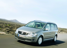 Volkswagen Touran 2.0I TDI 140cv DPF Highline 5L.