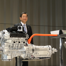 Nissan launches Fuga Hybrid