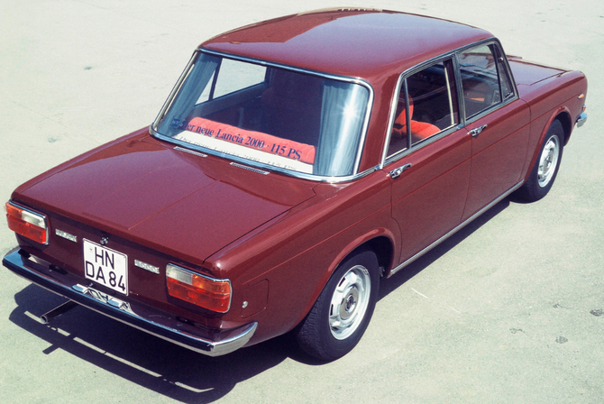 Lancia 2000 Berlina