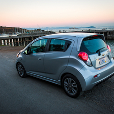 Le moteur de la Spark EV est, en effet, capable de délivrer un couple continu et instantané d’environ 542 Nm.