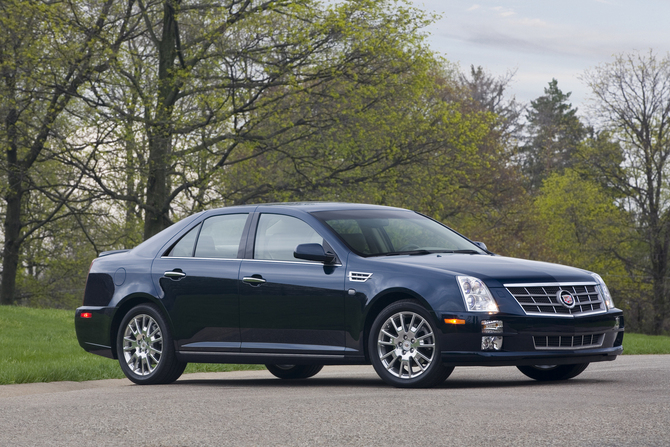 Cadillac STS V8