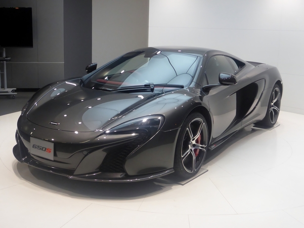 McLaren 650S