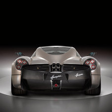 Pagani unveils the Huayra