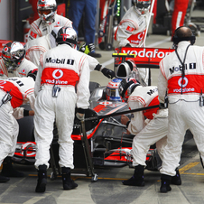 F1 cars to run on electric power in pits from 2014