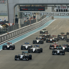 The title fight began to be decided in the start, with a poor effort from Rosberg putting him behind his teammate