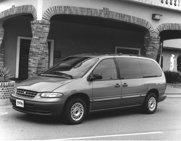 Plymouth Voyager