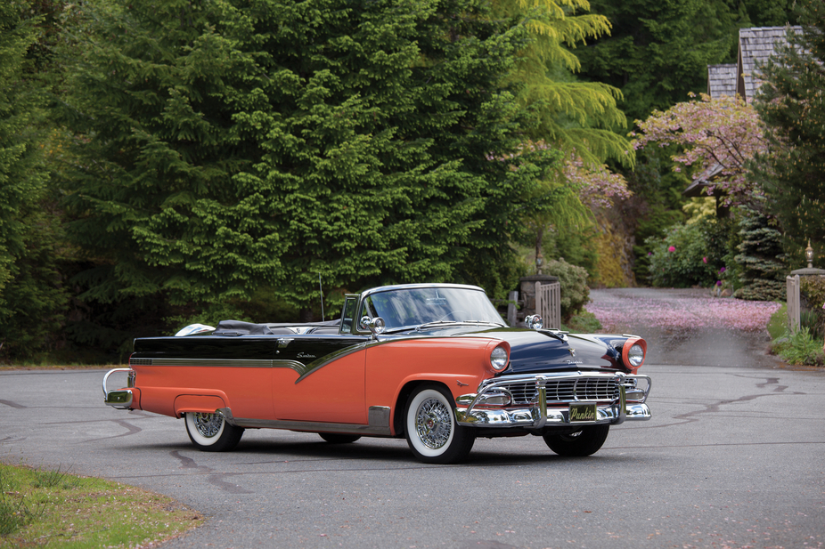 Ford Fairlane Sunliner Convertible