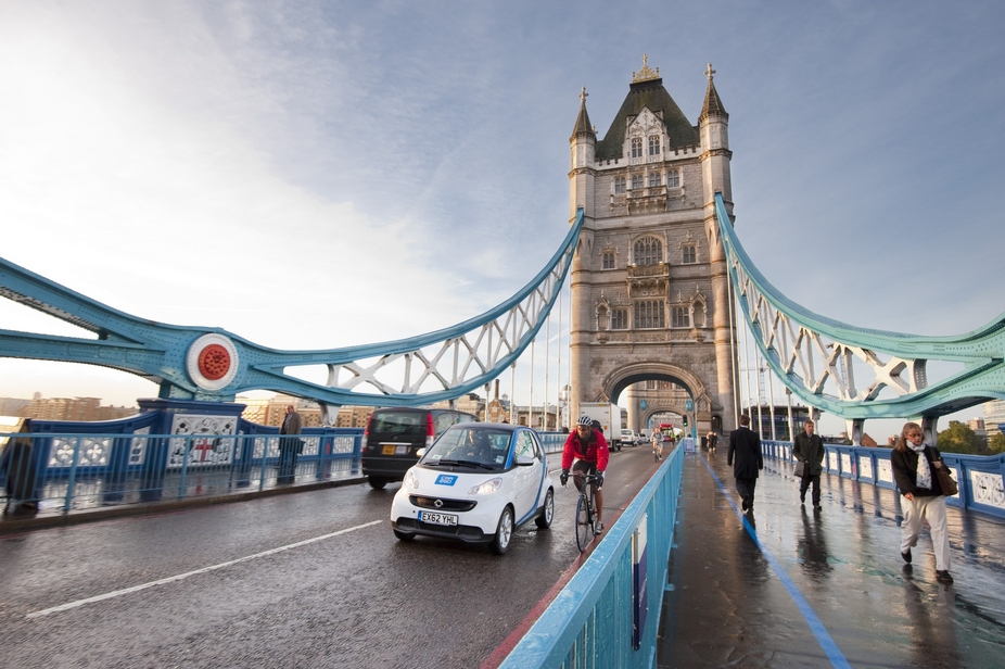 Daimler's Car2Go Car Sharing Opens in London