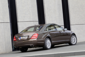 Mercedes-Benz S 350 BE Auto (FL)