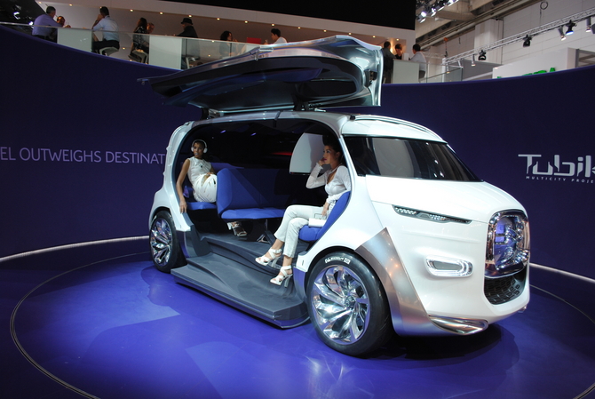 Citroen shows a glimpse of its future: the Tubik