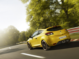 Renault announces more powerful, more efficient Mégane R.S. Trophy