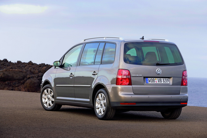 Volkswagen Touran 2.0I TDI 170cv DPF Highline 5L.