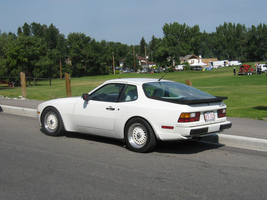 Porsche 944 2.7 Automatic