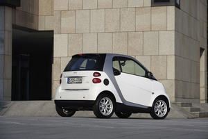 smart fortwo coupé mhd pure 61cv