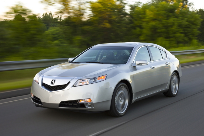 Acura TL SH-AWD AT w/ Technology Package 