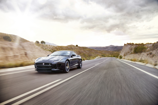 Jaguar F-Type R Coupé